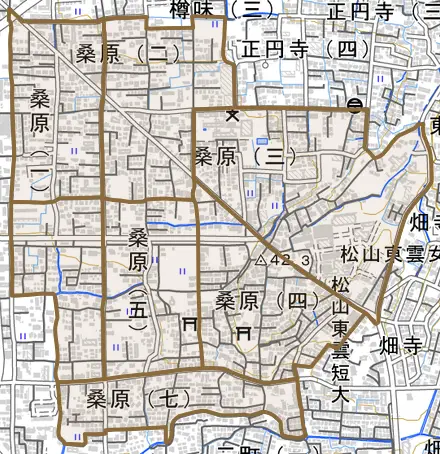 桑原とその周辺の地図。町の範囲を重ねている