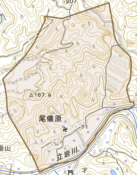 尾儀原とその周辺の地図。町の範囲を重ねている