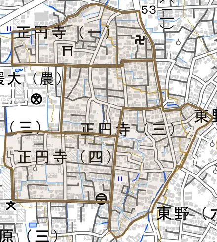 正円寺とその周辺の地図。町の範囲を重ねている
