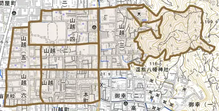山越とその周辺の地図。町の範囲を重ねている