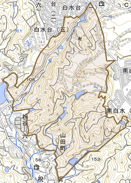 山田町とその周辺の地図。町の範囲を重ねている
