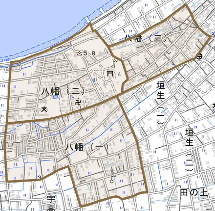 八幡とその周辺の地図。町の範囲を重ねている