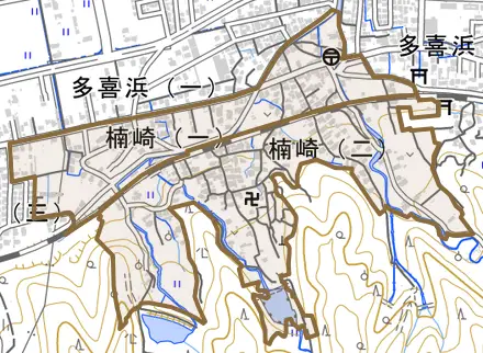 楠崎とその周辺の地図。町の範囲を重ねている
