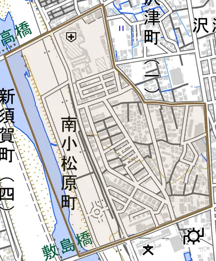 南小松原町とその周辺の地図。町の範囲を重ねている