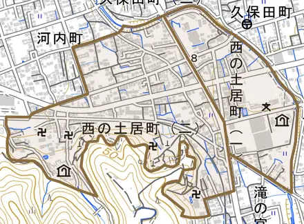 西の土居町とその周辺の地図。町の範囲を重ねている