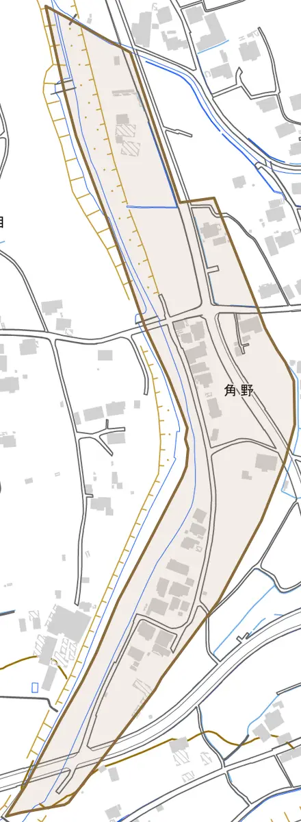 角野とその周辺の地図。町の範囲を重ねている