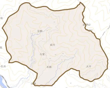 戒川とその周辺の地図。町の範囲を重ねている