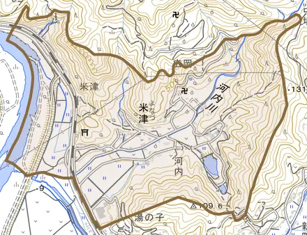 米津とその周辺の地図。町の範囲を重ねている