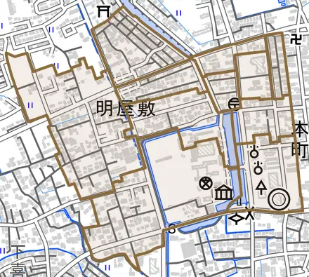 明屋敷とその周辺の地図。町の範囲を重ねている