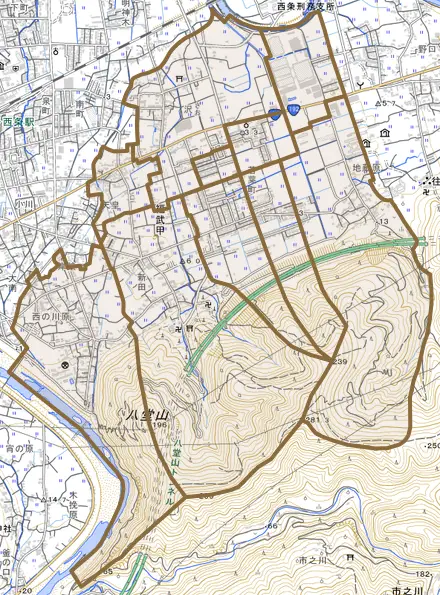 福武甲とその周辺の地図。町の範囲を重ねている