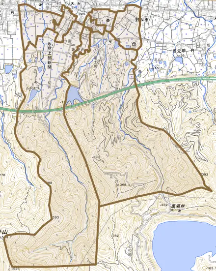 氷見丙とその周辺の地図。町の範囲を重ねている