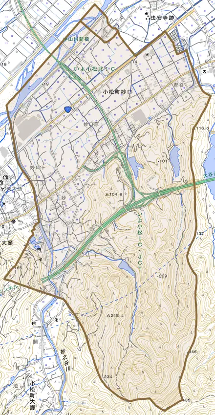 小松町妙口とその周辺の地図。町の範囲を重ねている