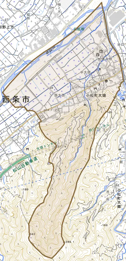小松町大頭とその周辺の地図。町の範囲を重ねている