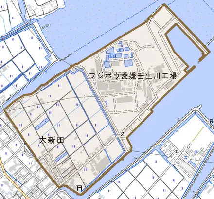 大新田とその周辺の地図。町の範囲を重ねている
