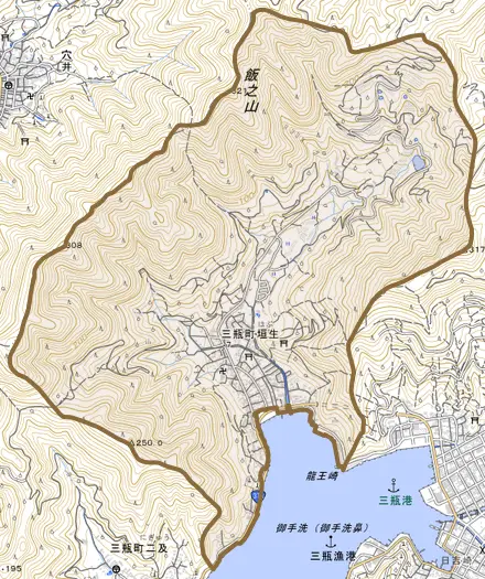 三瓶町垣生とその周辺の地図。町の範囲を重ねている