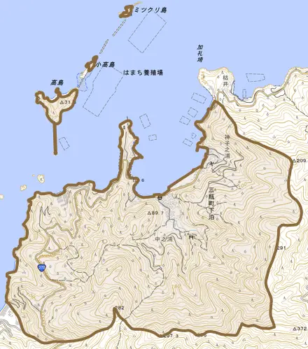 三瓶町下泊とその周辺の地図。町の範囲を重ねている