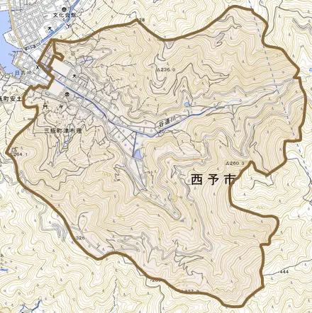 三瓶町津布理とその周辺の地図。町の範囲を重ねている