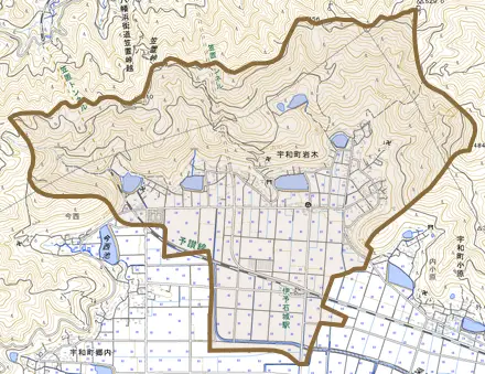 宇和町岩木とその周辺の地図。町の範囲を重ねている