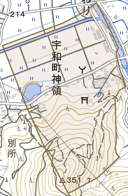 宇和町神領とその周辺の地図。町の範囲を重ねている