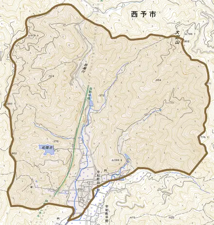 宇和町田野中とその周辺の地図。町の範囲を重ねている