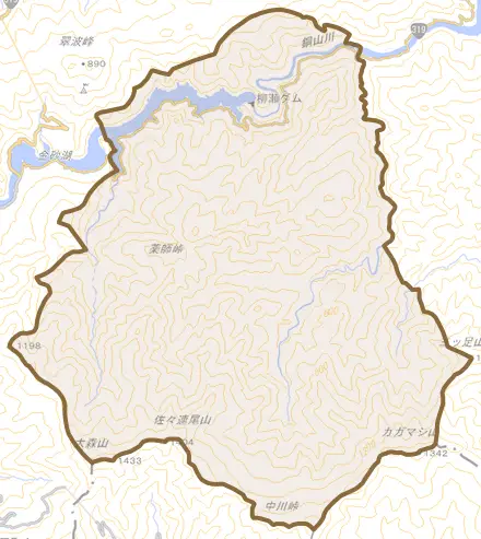 金砂町小川山とその周辺の地図。町の範囲を重ねている