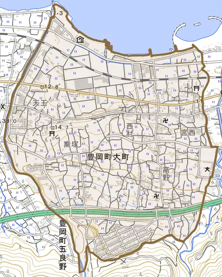 豊岡町大町とその周辺の地図。町の範囲を重ねている