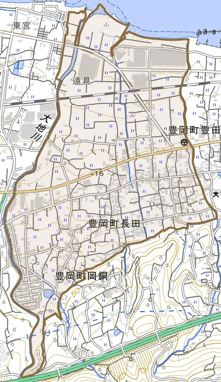豊岡町長田とその周辺の地図。町の範囲を重ねている