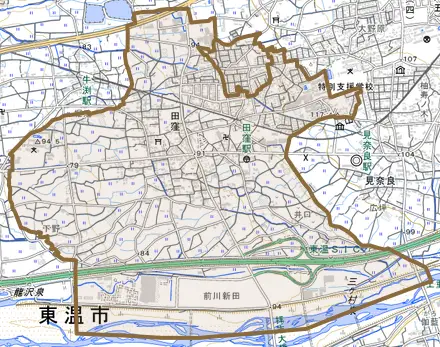 田窪とその周辺の地図。町の範囲を重ねている