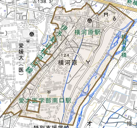 横河原とその周辺の地図。町の範囲を重ねている