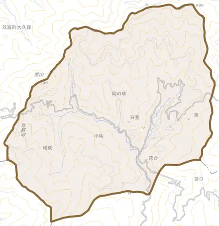 石畳とその周辺の地図。町の範囲を重ねている