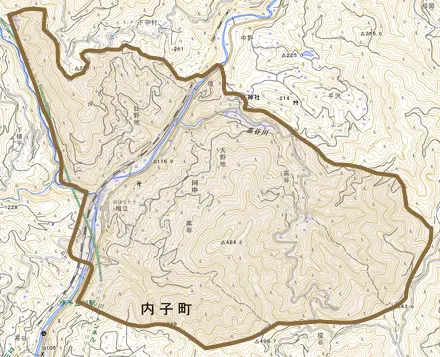 川中とその周辺の地図。町の範囲を重ねている