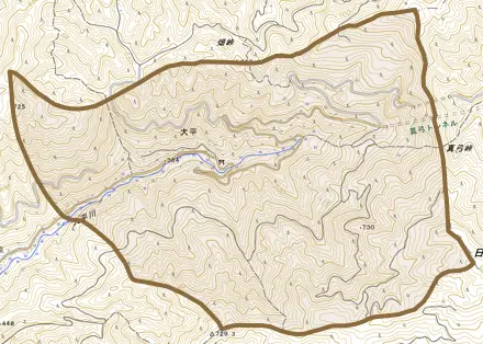 大平とその周辺の地図。町の範囲を重ねている