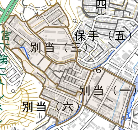 別当とその周辺の地図。町の範囲を重ねている