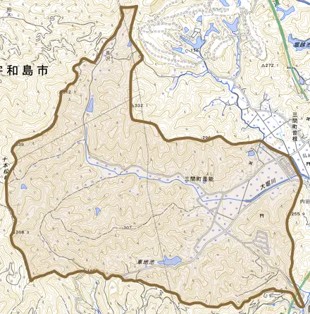 三間町是能とその周辺の地図。町の範囲を重ねている