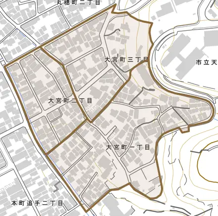大宮町とその周辺の地図。町の範囲を重ねている