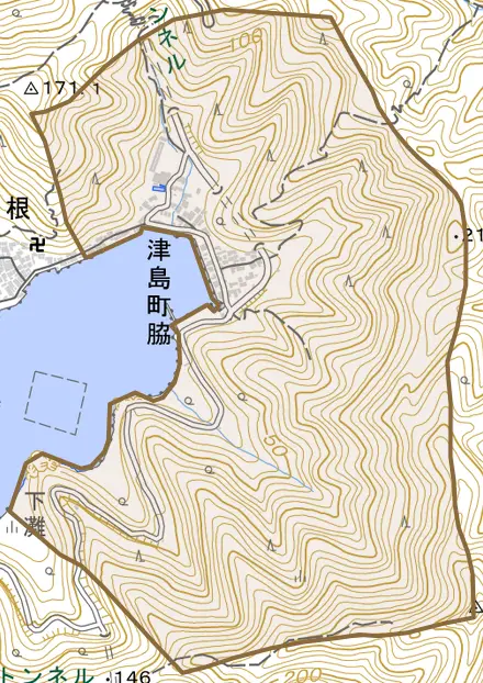 津島町脇とその周辺の地図。町の範囲を重ねている