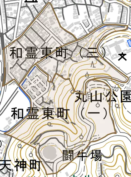 和霊東町とその周辺の地図。町の範囲を重ねている