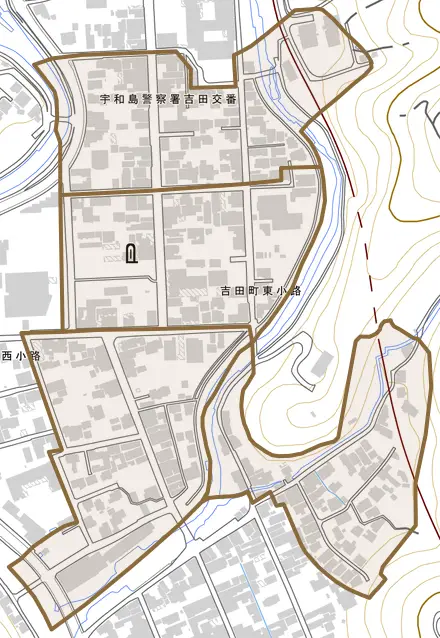 吉田町東小路とその周辺の地図。町の範囲を重ねている