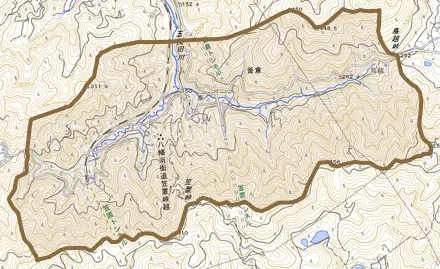 釜倉とその周辺の地図。町の範囲を重ねている