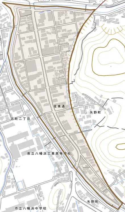 産業通とその周辺の地図。町の範囲を重ねている