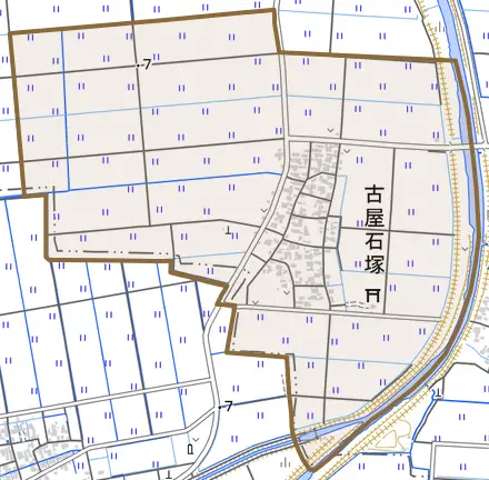 古屋石塚とその周辺の地図。町の範囲を重ねている