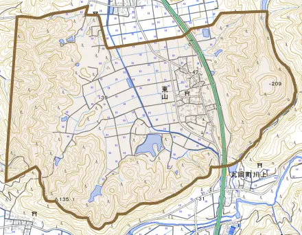 東山とその周辺の地図。町の範囲を重ねている