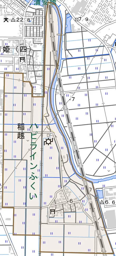 稲越とその周辺の地図。町の範囲を重ねている
