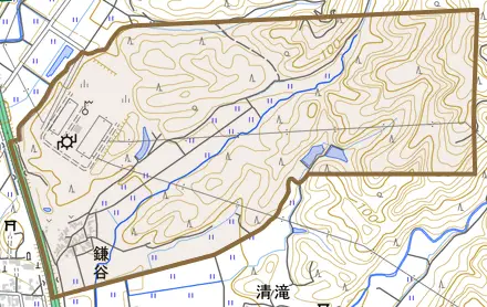 鎌谷とその周辺の地図。町の範囲を重ねている