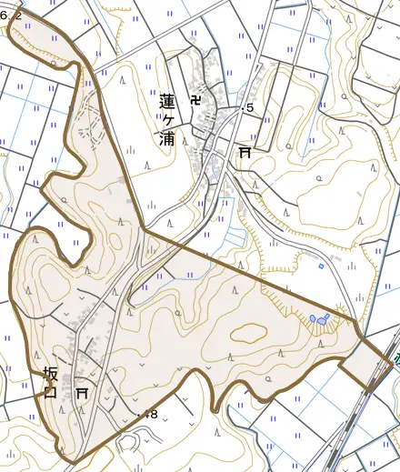 坂口とその周辺の地図。町の範囲を重ねている