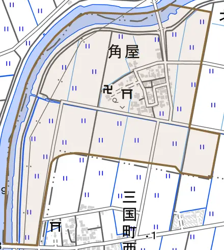 角屋とその周辺の地図。町の範囲を重ねている