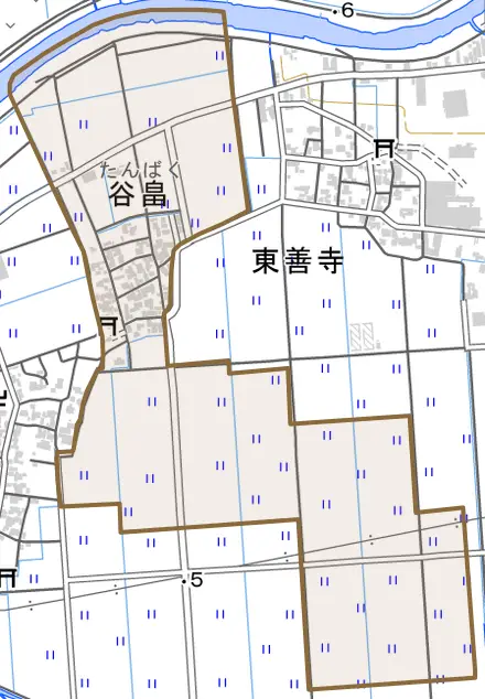 谷畠とその周辺の地図。町の範囲を重ねている