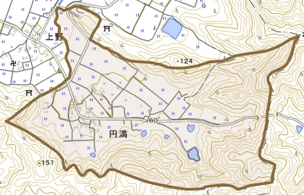 円満とその周辺の地図。町の範囲を重ねている