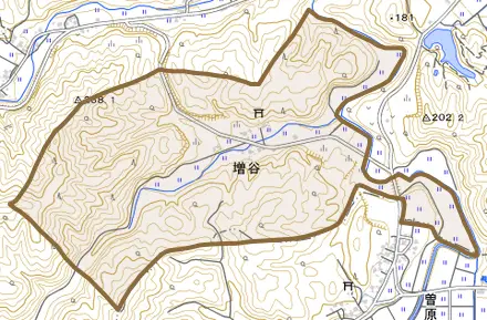 増谷とその周辺の地図。町の範囲を重ねている
