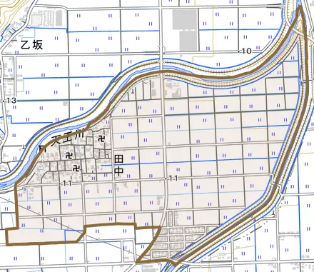 田中とその周辺の地図。町の範囲を重ねている